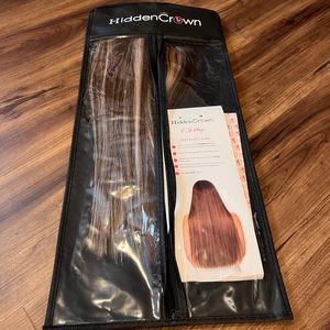 Hidden crown V-clip hair extensions. 16’ never worn.